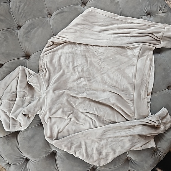 H&M Cropped & Hooded Velour Track Jacket - Picture 3 of 3